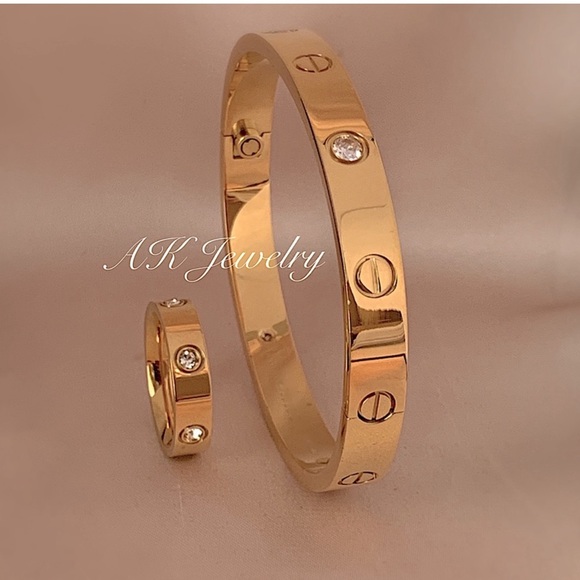 💎18k 2 PC Luxury Ring & Bangle Screw diamond design, Cuff, Bracelet - Picture 4 of 6